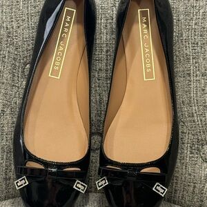 Marc Jacobs Black Patent Leather Flats